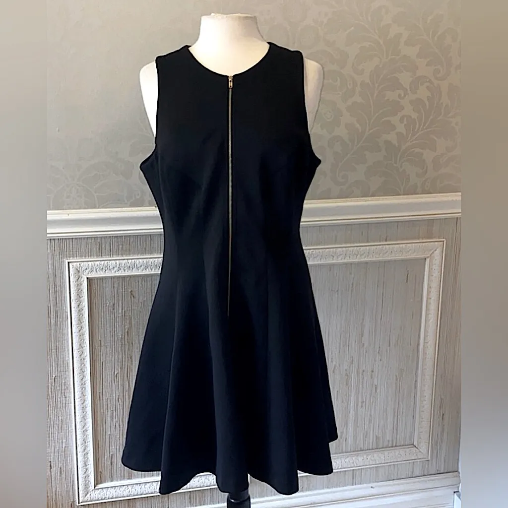 Bar III Black Sleeveless Dress with front zipper cute elegant work, date, formal - Image 6