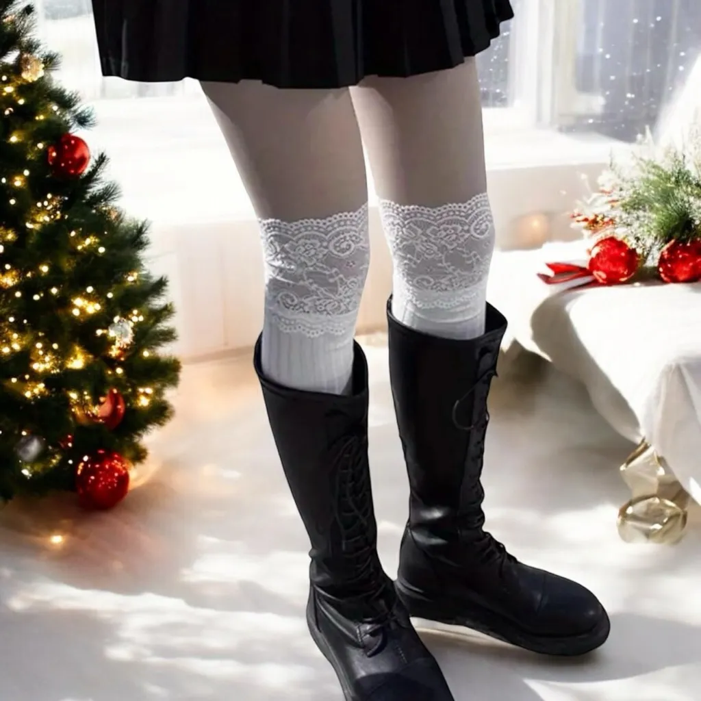 White Lace Top Thigh High Sock - Image 7