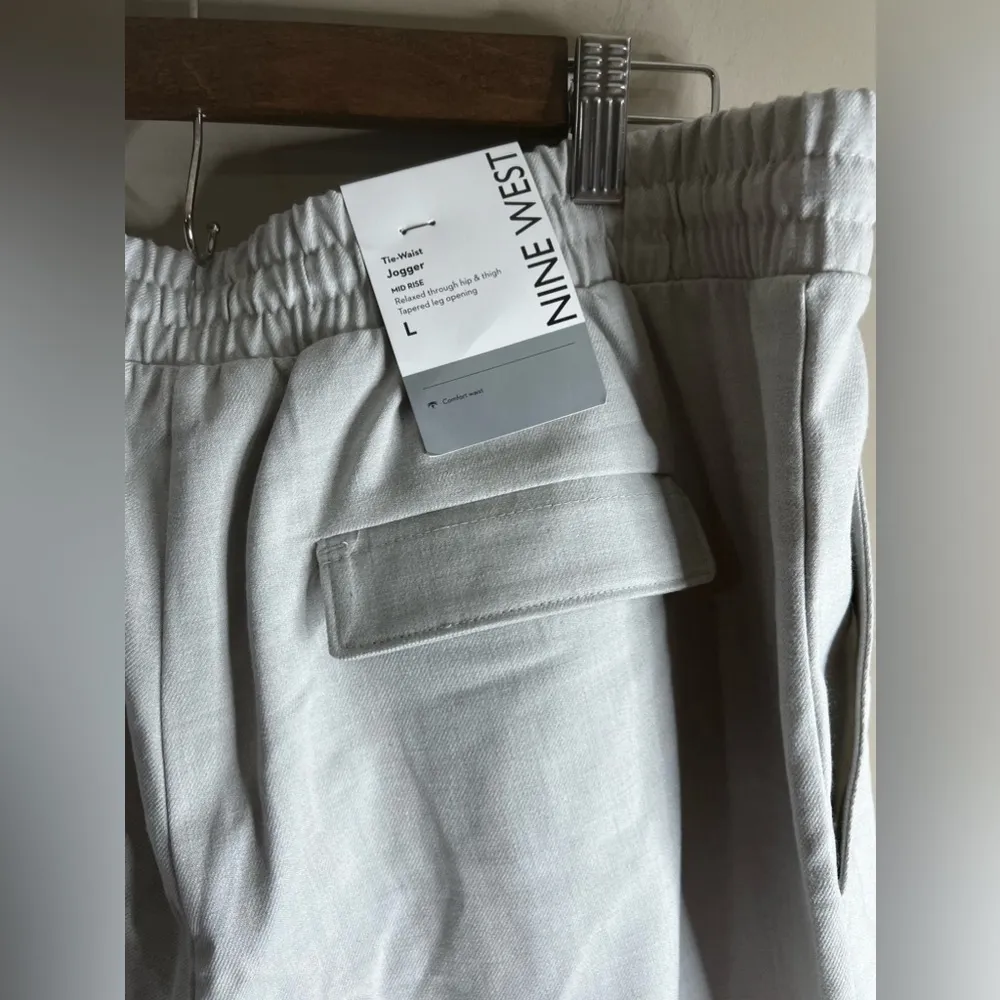NWT Nine West tie waist jogger size large gray - Image 4