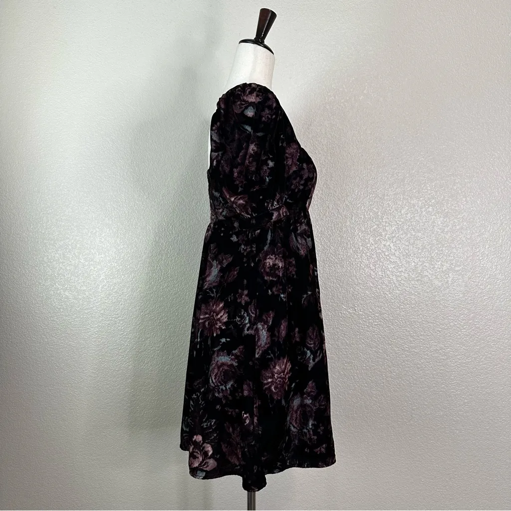 Urban Outfitters Penelope Velvet Puff Sleeves Babydoll Mini Dress, Sz Small - Image 7