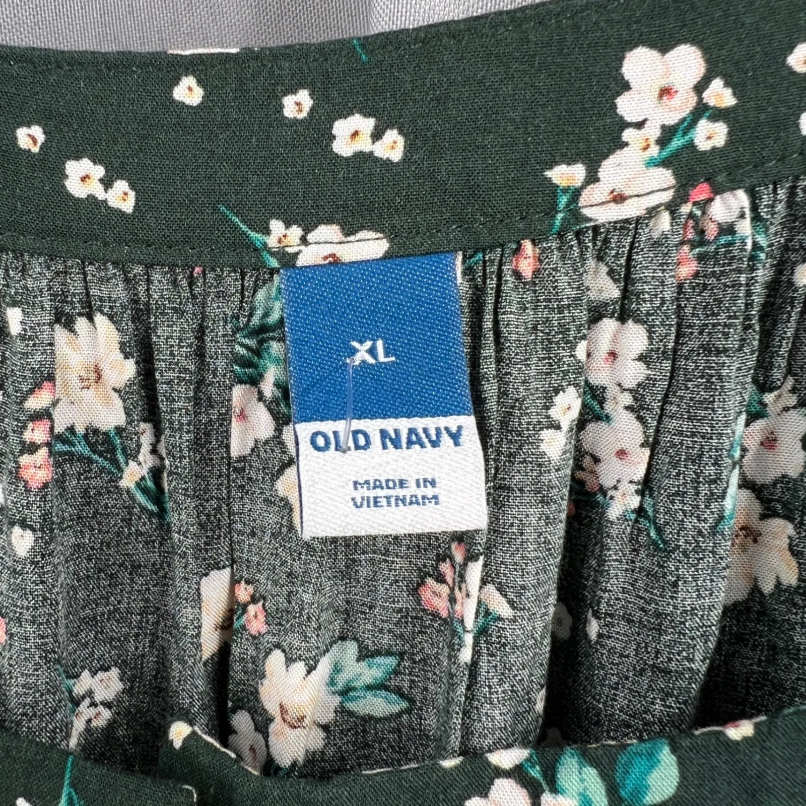 Old Navy XL Green Floral Button Front Midi Dress Long Sleeve Lightweight Boho - Image 5