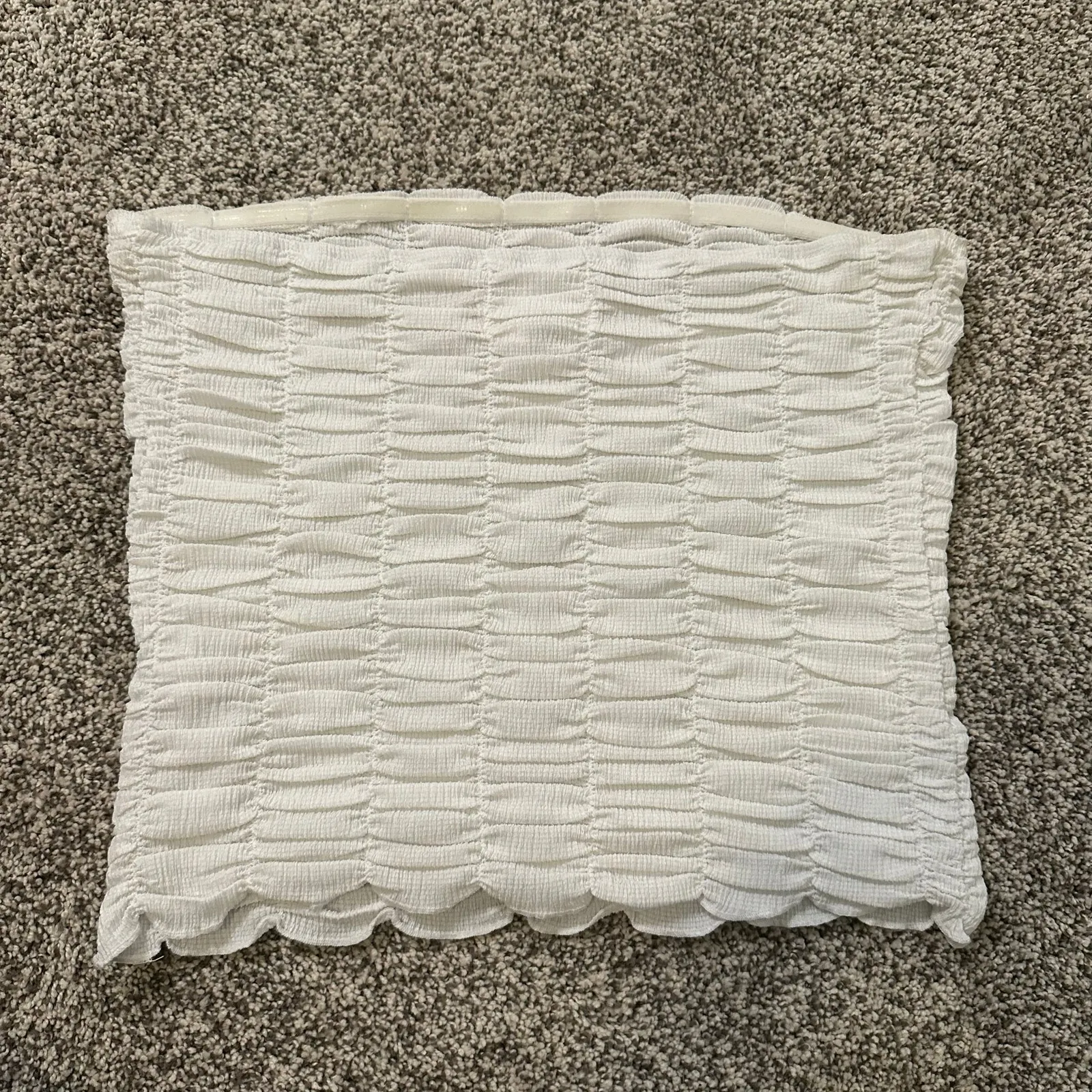 Anthropologie white ruched strapless top size M - Image 3