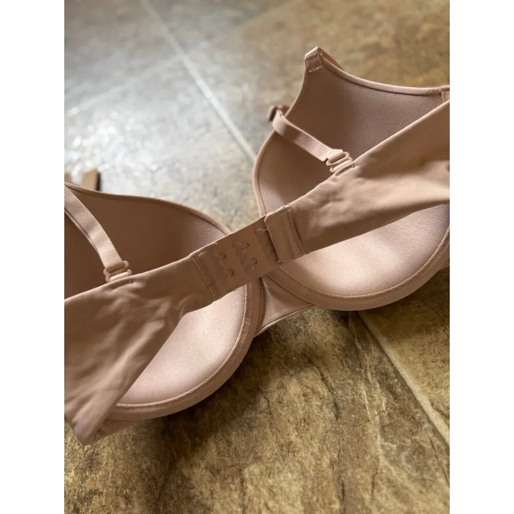 Skims Fits Everybody T-shirt Demi Bra Size 32DD Mica - Image 5