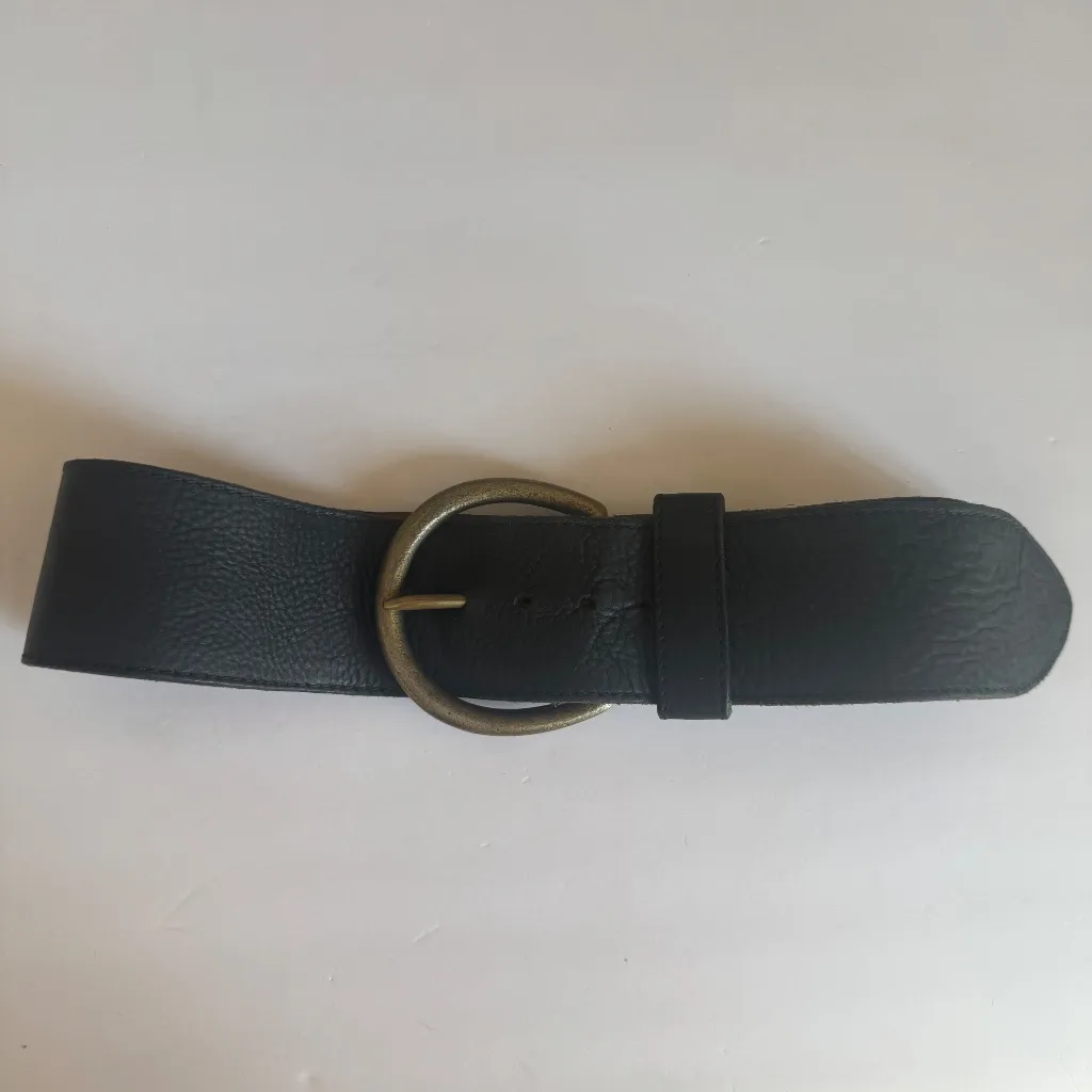 Y2K DKNY black wide pebbled leather brass buckle womens belt - Image 9