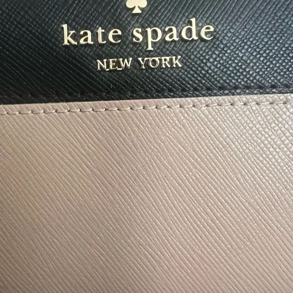 NWT Kate Spade Madison colorblock wallet - Image 8
