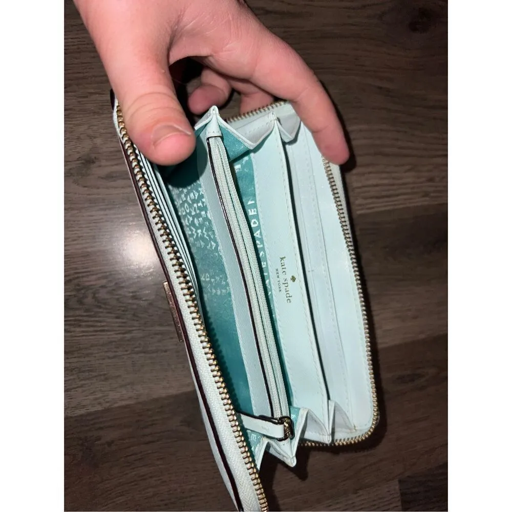 Kate Spade Light Blue Zip Around Wallet Preowned - Image 11