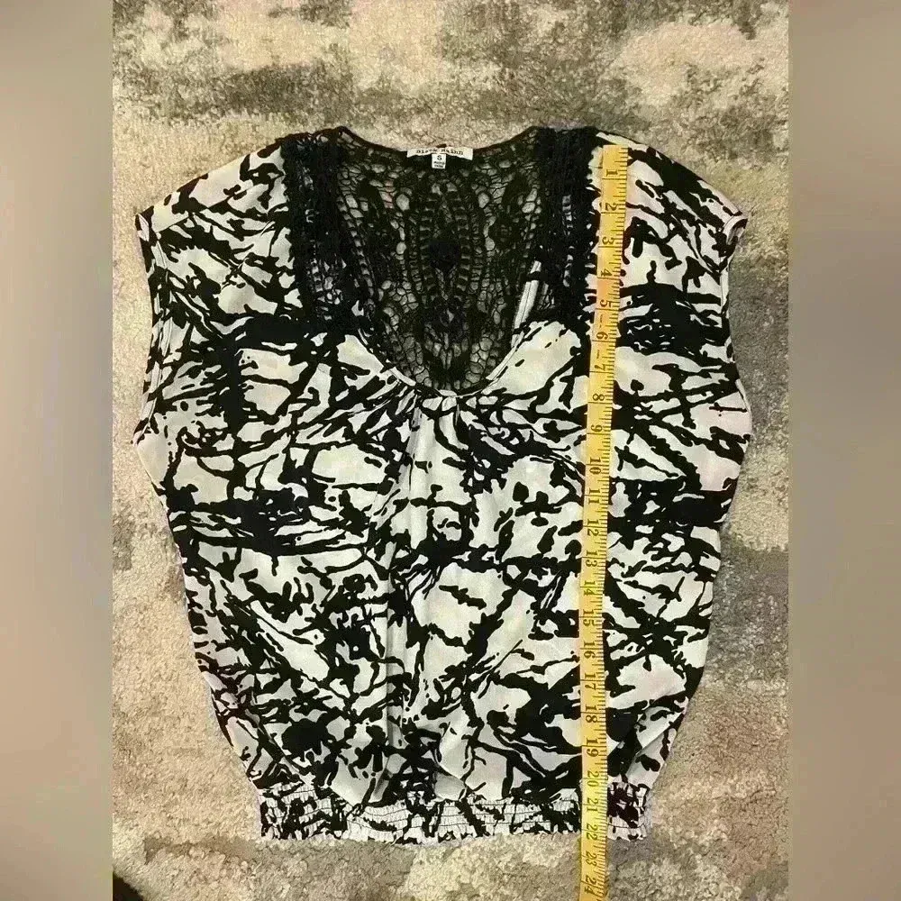 Women’s V-Cut Black Rainn Blouse - Image 2