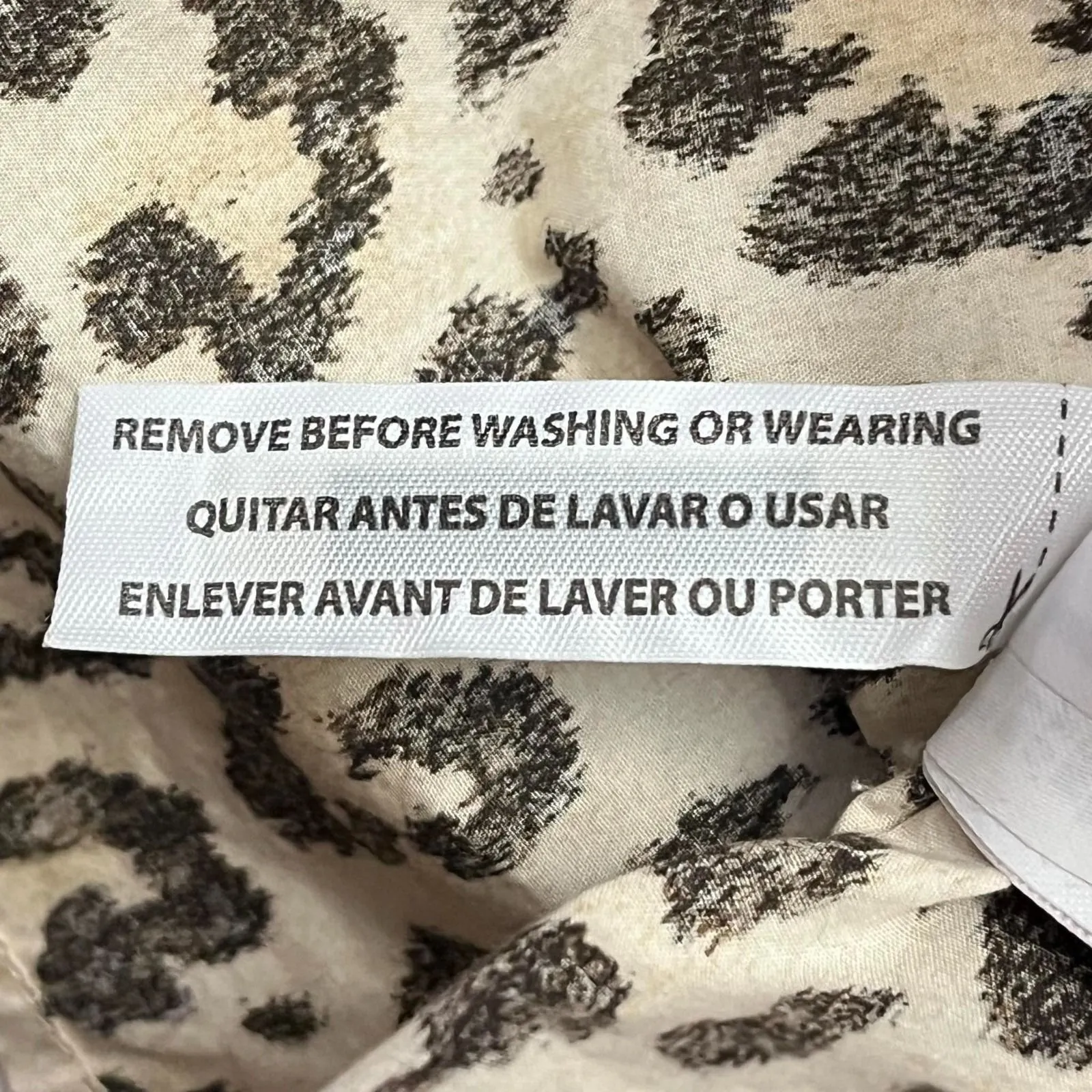 JCrew Women's Leopard Print Long Sleeve Round Ruffle Neck Top Blouse Cotton Sz M - Image 7