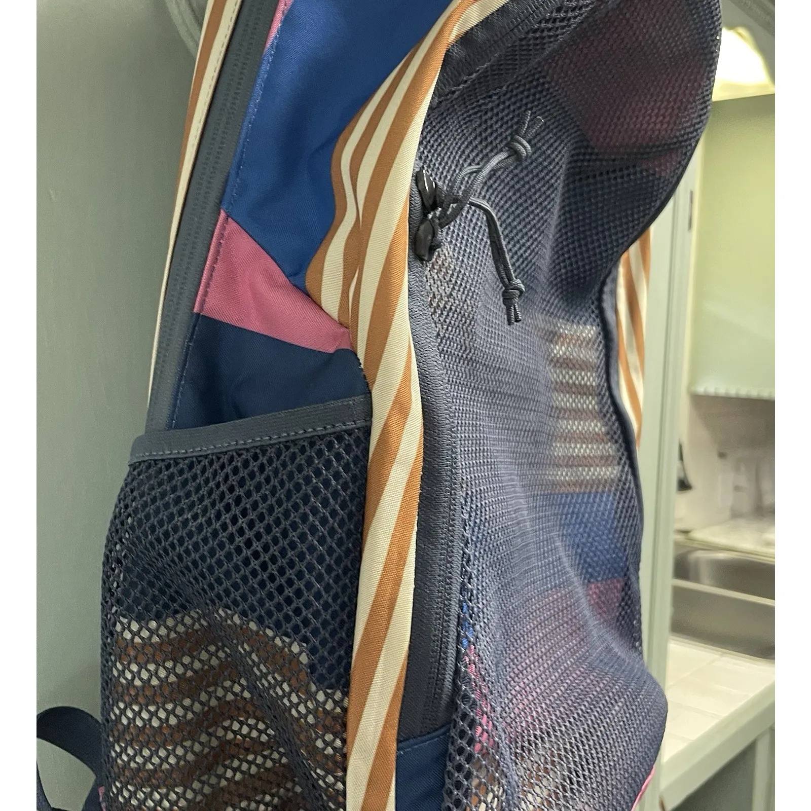 Patagonia  Planing Divider Backpack 30L Interior Pockets Padded Shoulder Harness - Image 4