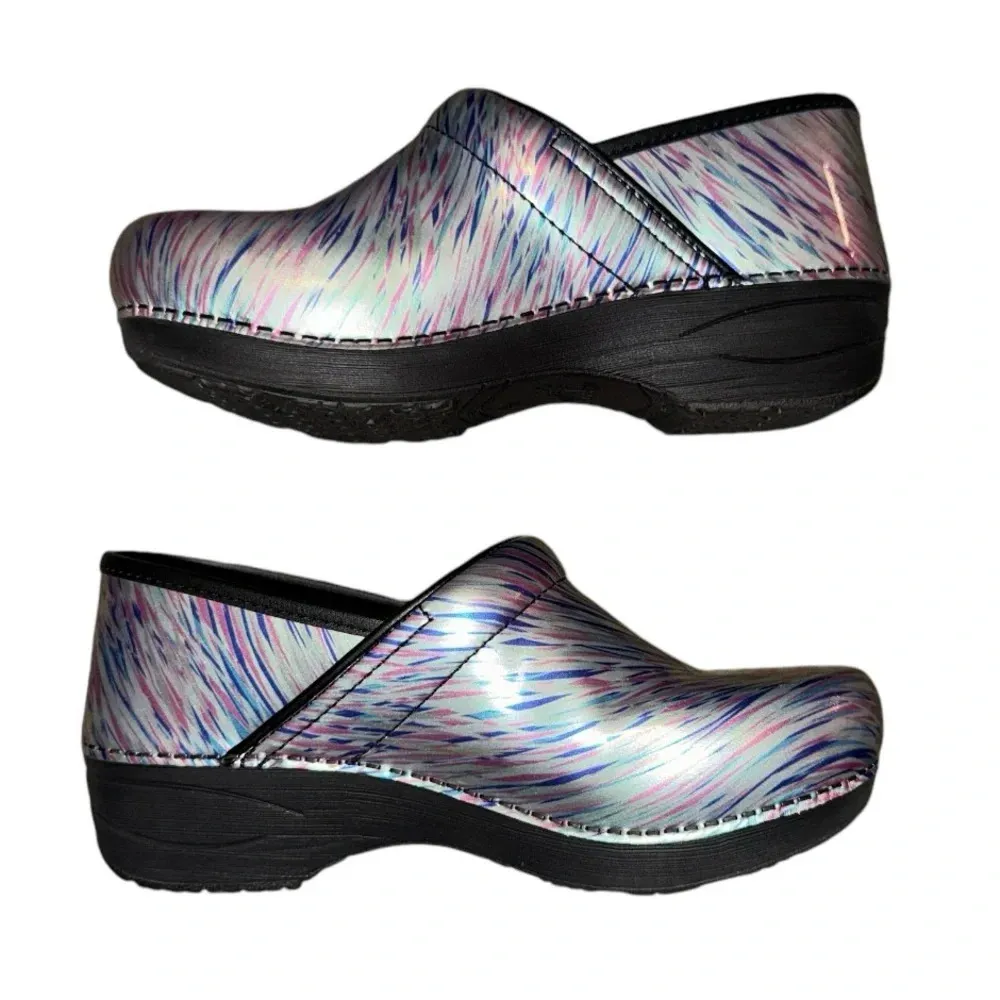 XP 2.0 Pastel Blur Print Patent Leather Clogs size EU 38/US 7.5-8 - Image 5
