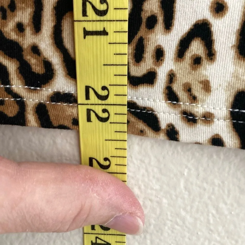 Eye Candy Animal Print Mock Turtleneck Sleeveless Tank with Keyhole Size Small ( - Image 5