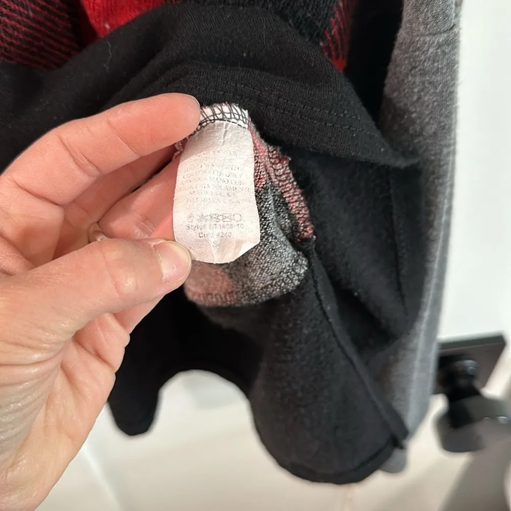 Heimish USA Women's S Cowlneck Slouchy Pullover Gray Black Red Buffalo Check Top - Image 7