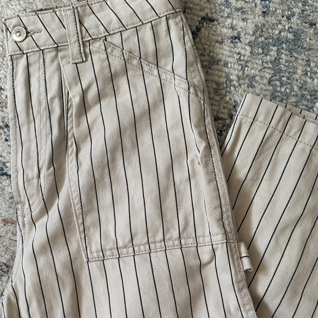 NWOT TWILL CARGO TROUSERS - Image 7