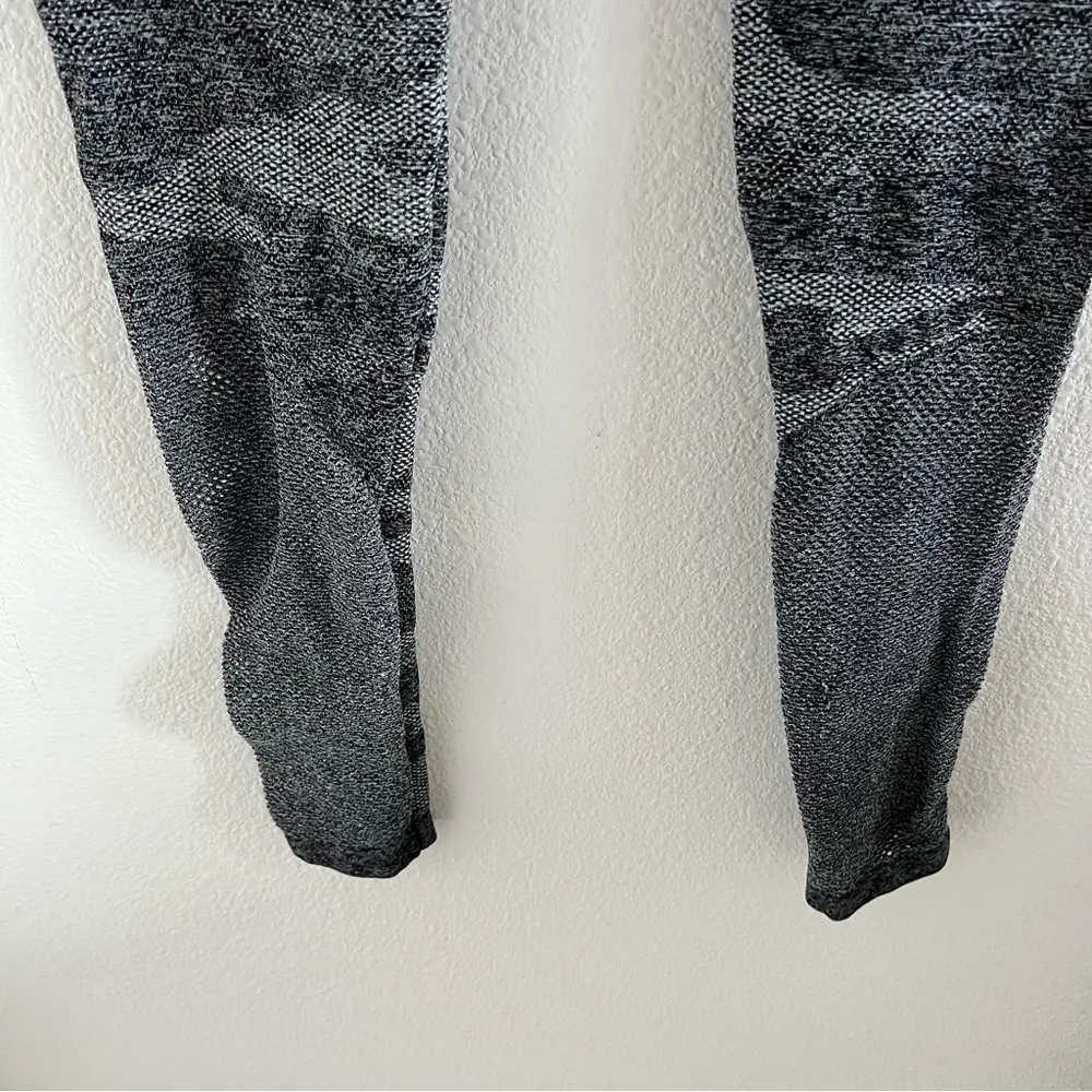 C&C California Gray Camouflaged Camo Active Legging Tights Mesh Back Medium - Image 8