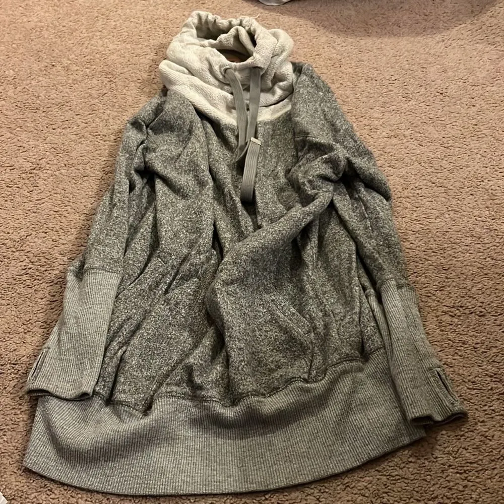 Zella grey cowlneck pullover small - Image 3