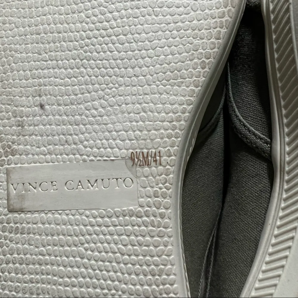 Vince Camuto Celiste Slip on green sneakers washable size 9.5 - Image 8