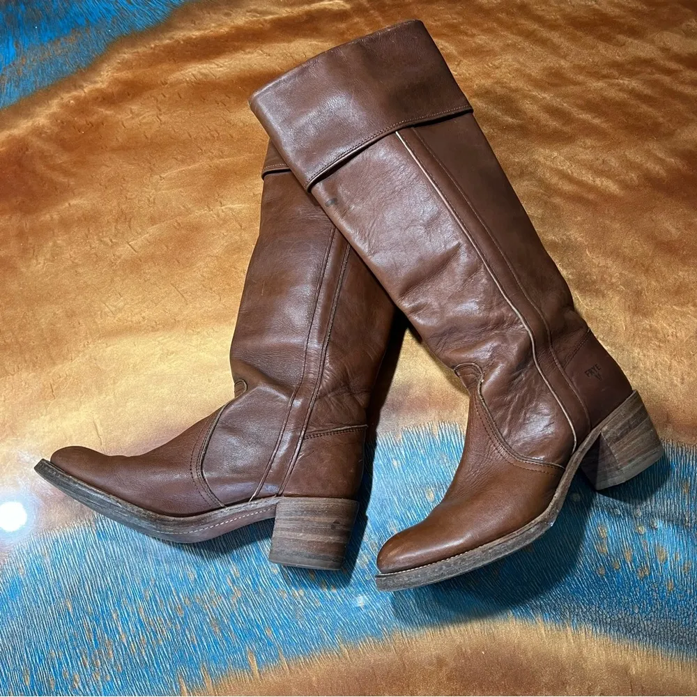 Vintage Frye Leather Tall Brown Heeled Boots Made in USA Size 8 pull on 70s boho - Image 4