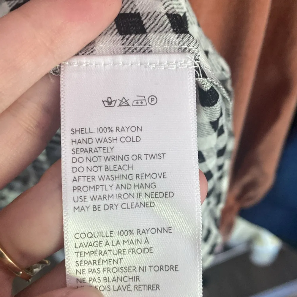 NWT Urban Outfitters Gingham Print Short Sleeve V Neck Button Down Romper - Image 6