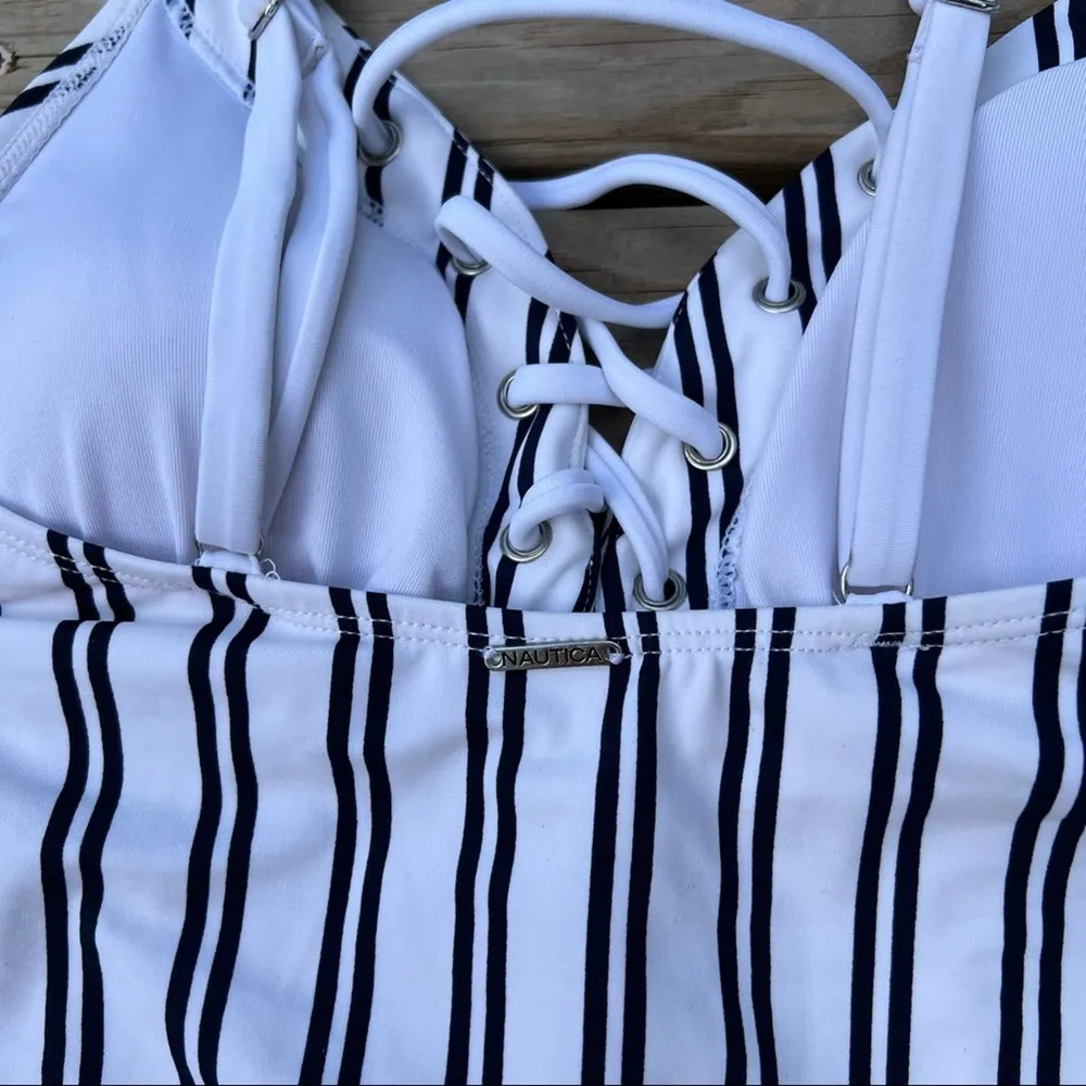Nautica  Striped White/Navy Slimming One Piece- Size Medium - Image 4