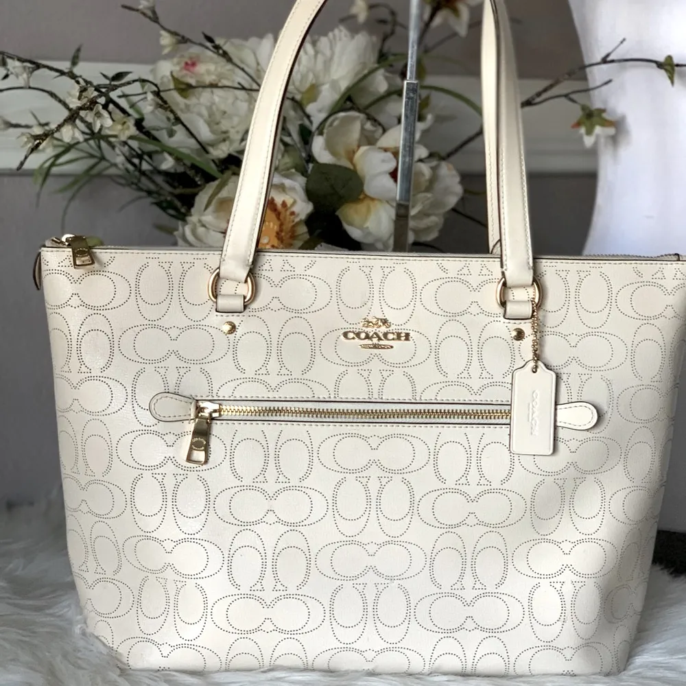 Coach Gallery Tote Bag - Image 2