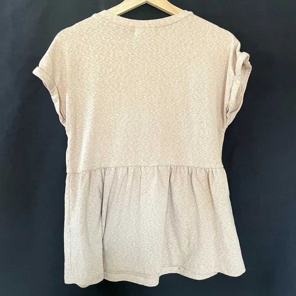 Hudson Bay light beige peach short sleeved shirt ruffle detail women's size S - Image 6