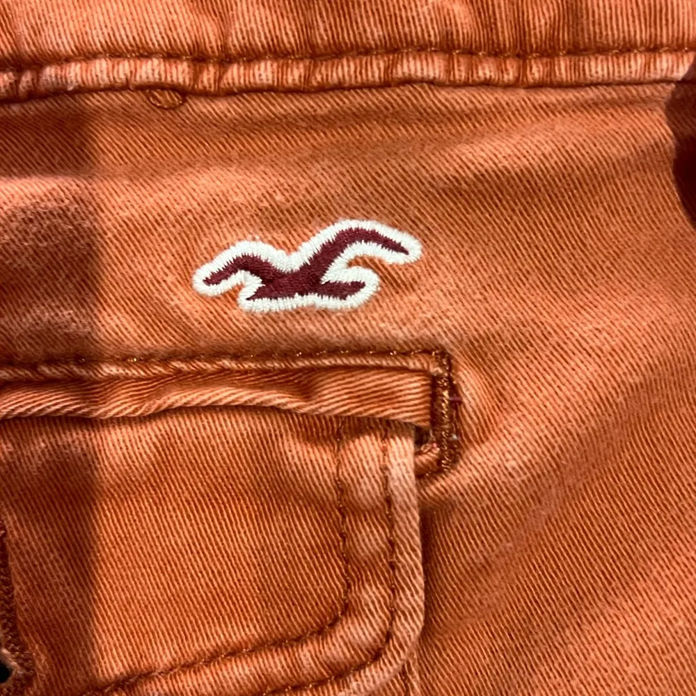 Hollister Orange Jean Shorts Casual Fitted Style - Image 3