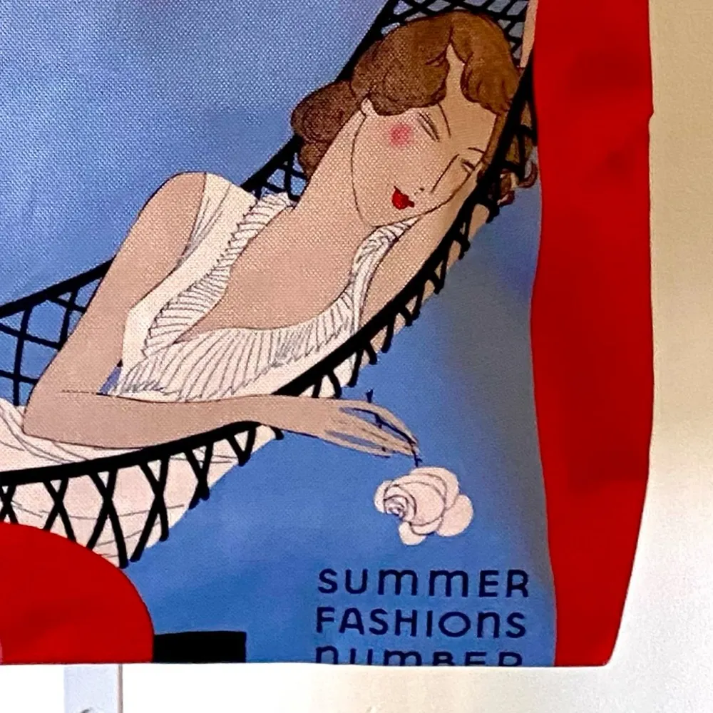 Estee Lauder Harper Bazaar Tote Bag - Image 5