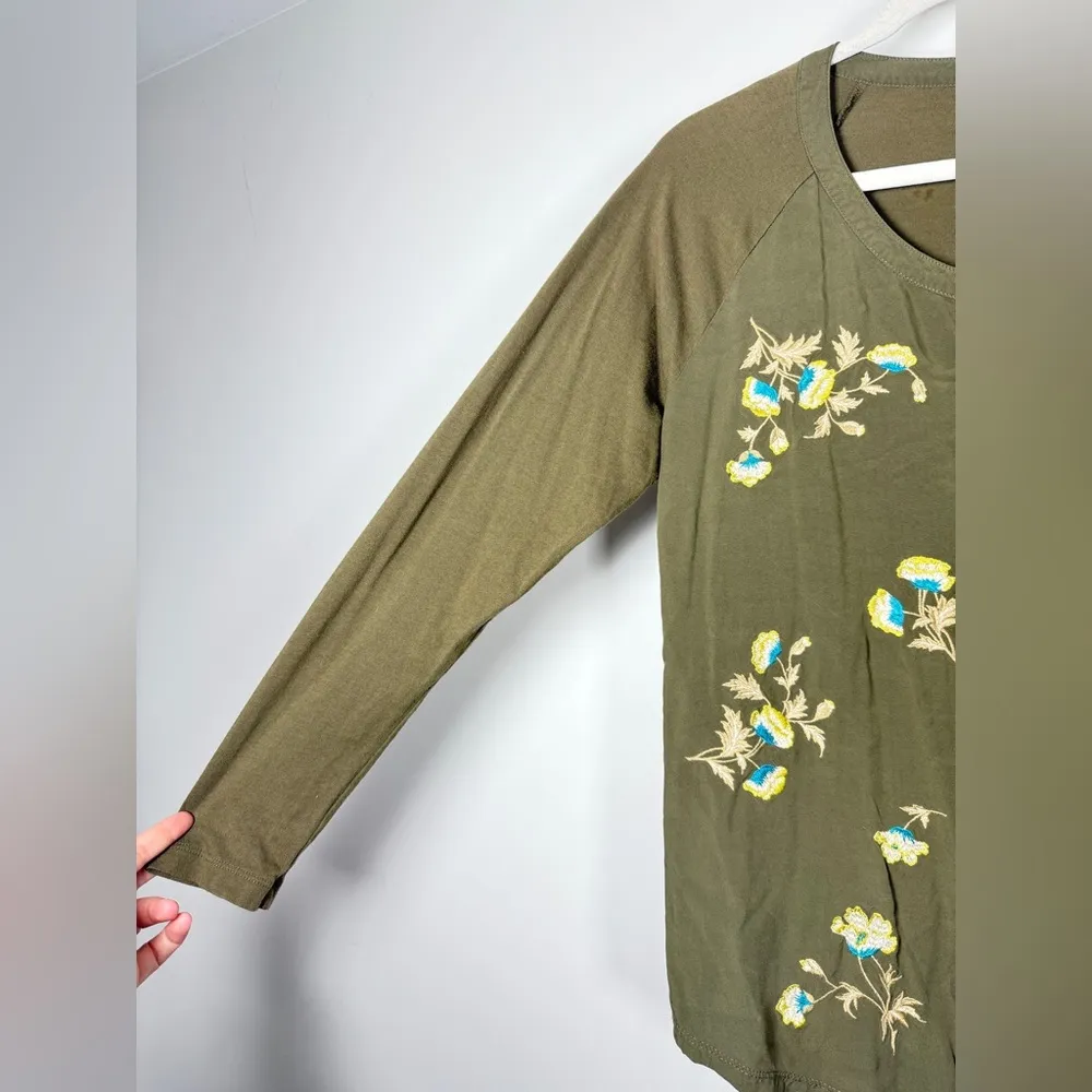 J. Jill Embroidered Knit Top Women’s Size M Button Front Long Sleeves Green Size M - Image 7