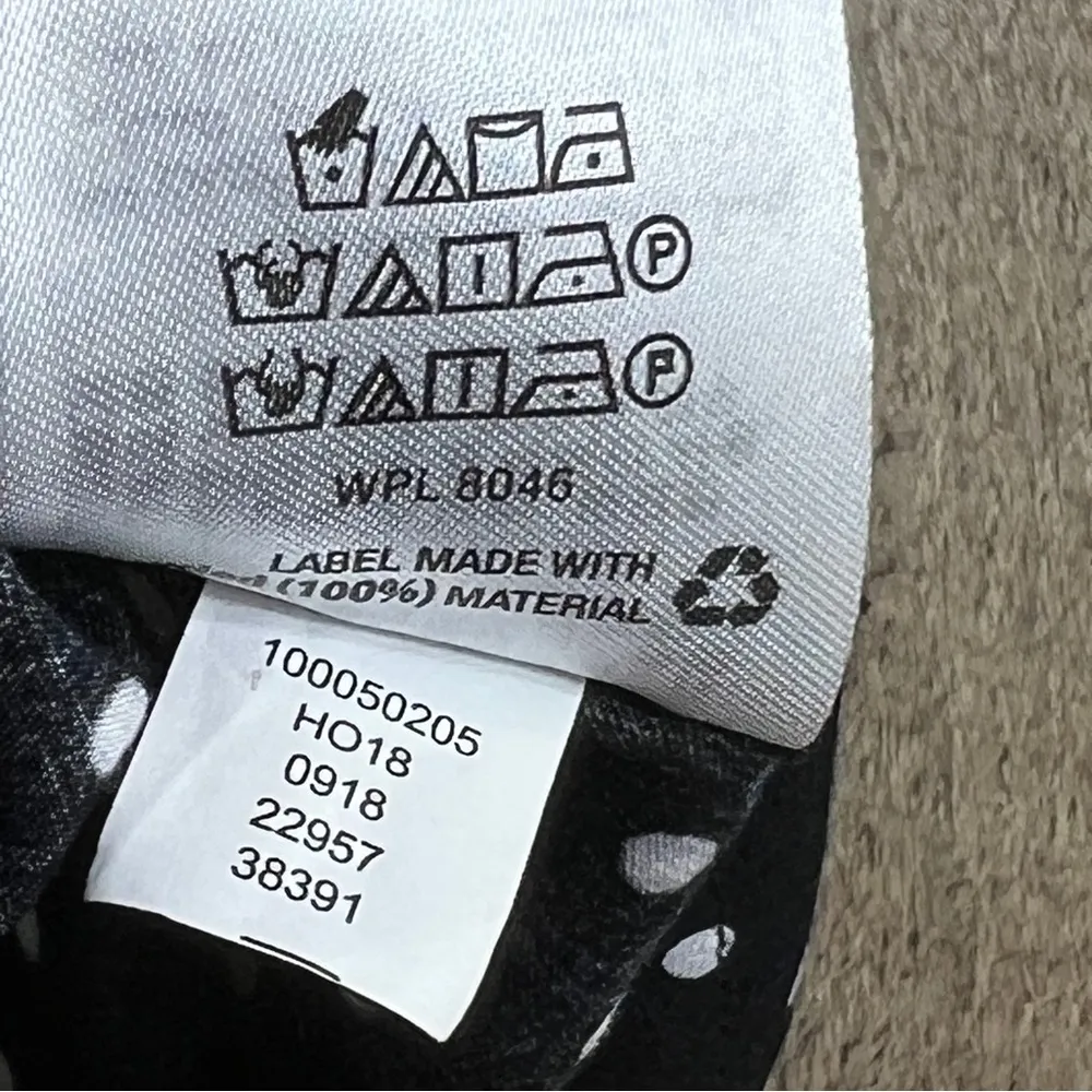 MAISON Jules Medium Button Front Short Sleeve Black Top with White Polka… - Image 9