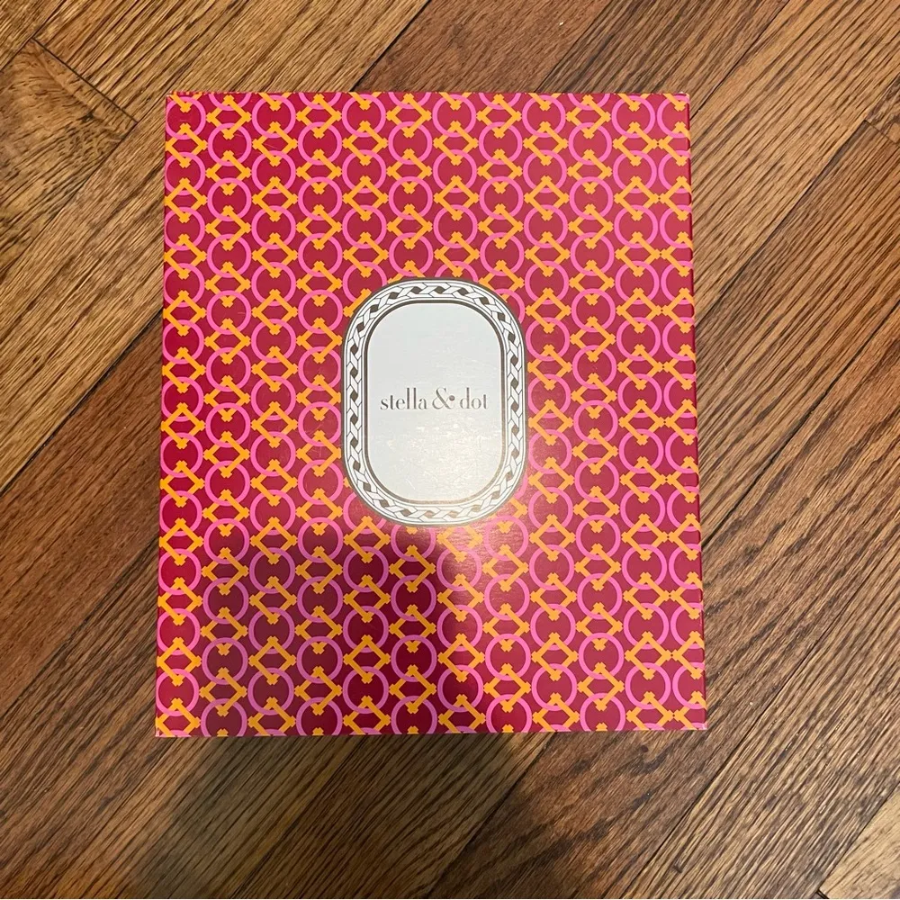 Stella & Dot Constantine Feather Statement Necklace New - Image 7