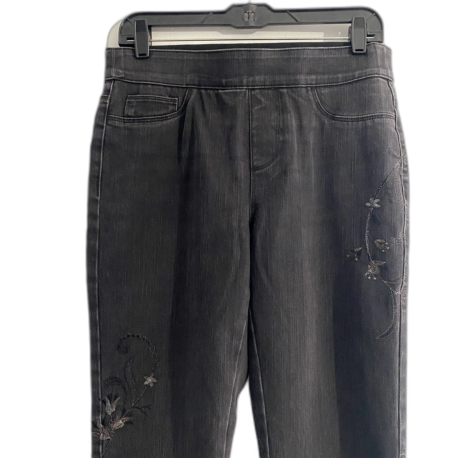 Soft Surroundings Stella Jeans Pull On Black Floral Embroidered Size Small 6-8 - Image 4