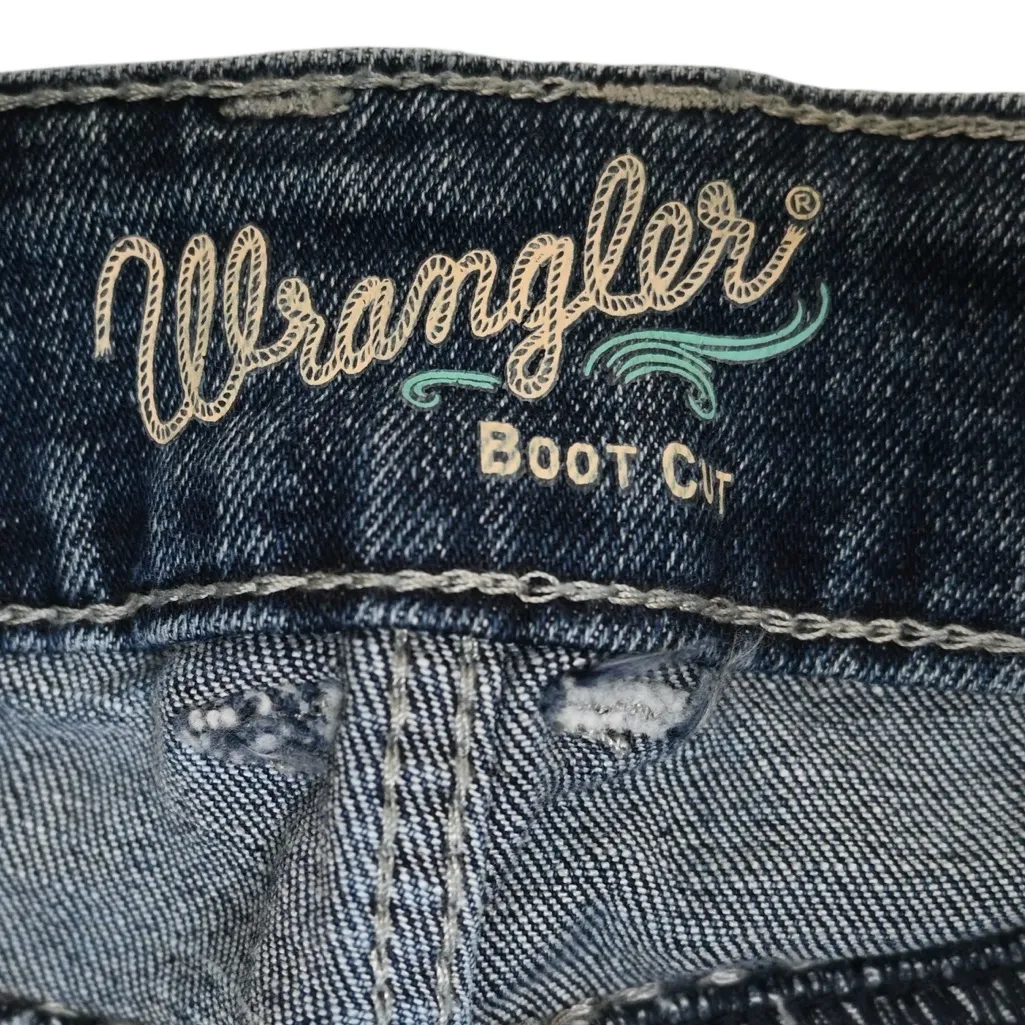 Wrangler Women's 11X32 Boot Cut Jean - Image 9