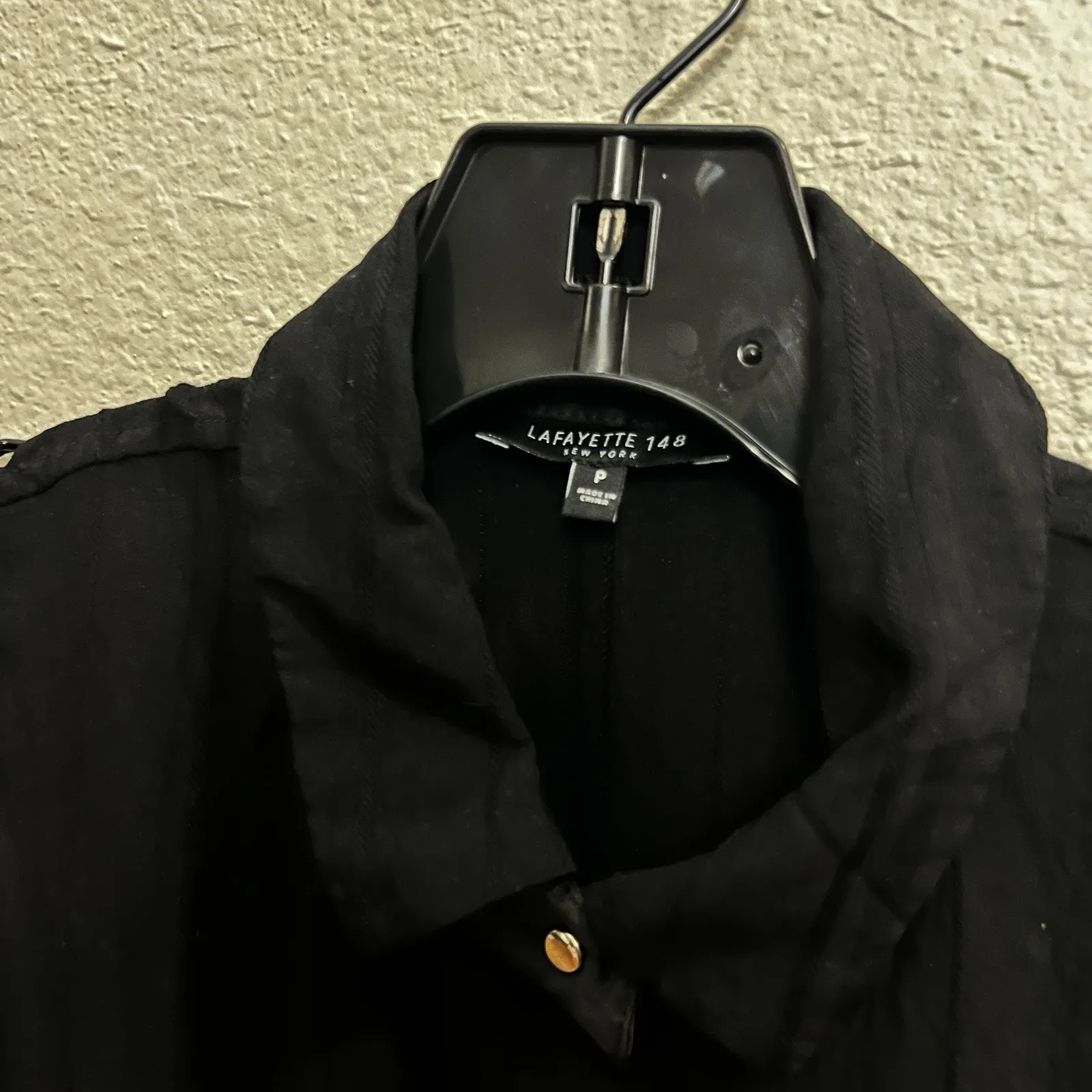 Lafayette 148 Sleeveless Blouse Size Small Black Button Down Collared Striped - Image 4