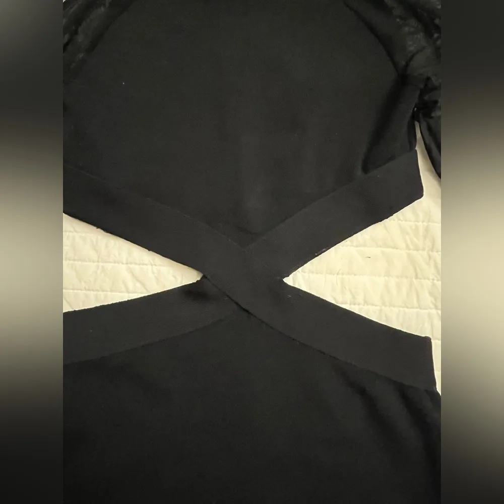 Revolve superdown hit the club dress in black - Image 6