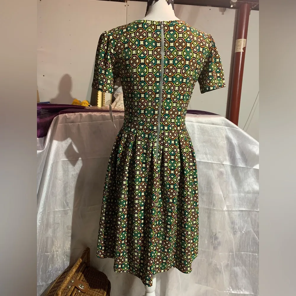 Lularoe Amelia Colorful Circle Pattern Dress - Image 7