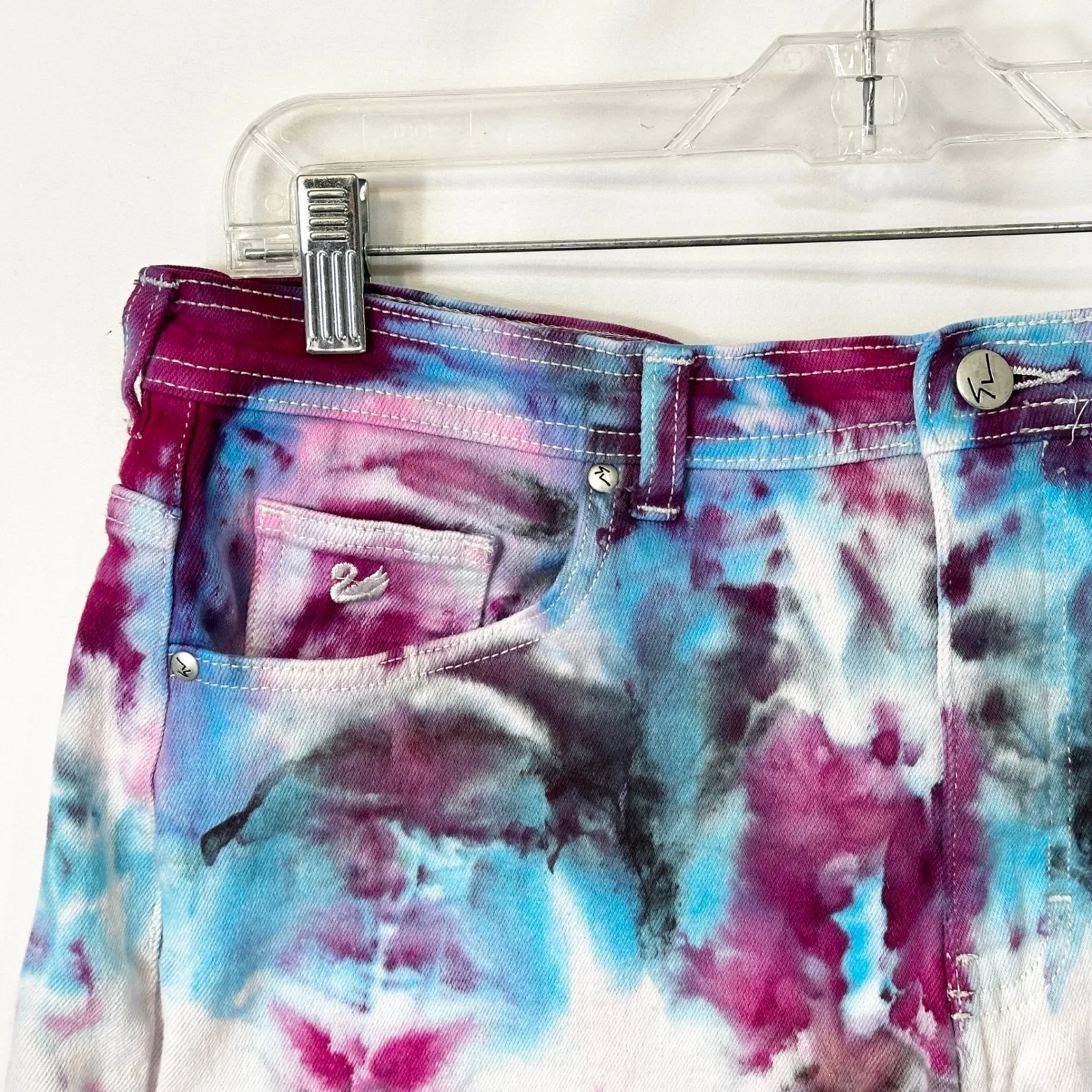 Gloria‎ Vanderbilt Size 12 Denim Shorts Handmade Tie Dye Blue Purple Mom VTG 332 - Image 8