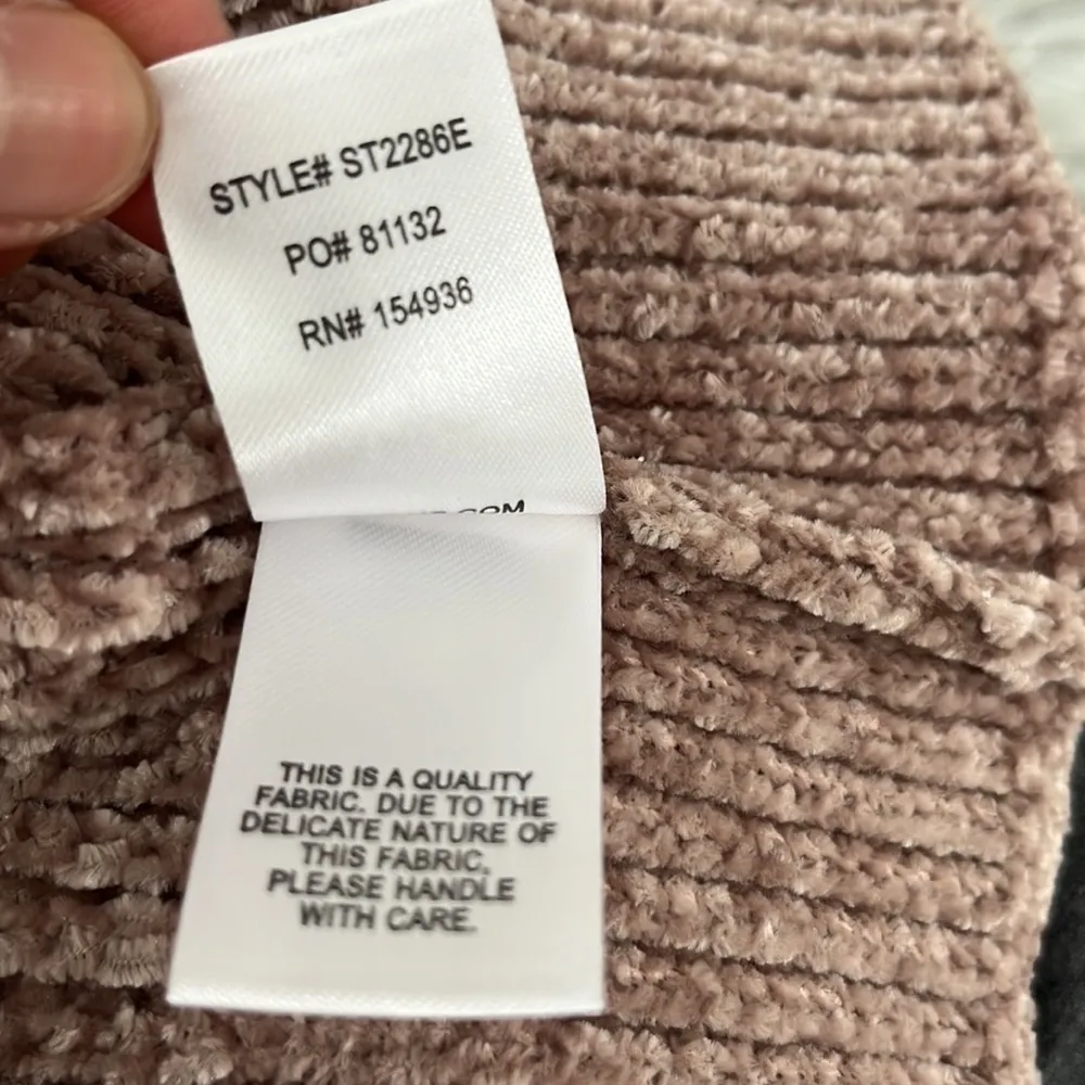 LULUS Women’s Up the Comfort Taupe Chenille Knit Mock Neck Sweater Small - Image 10