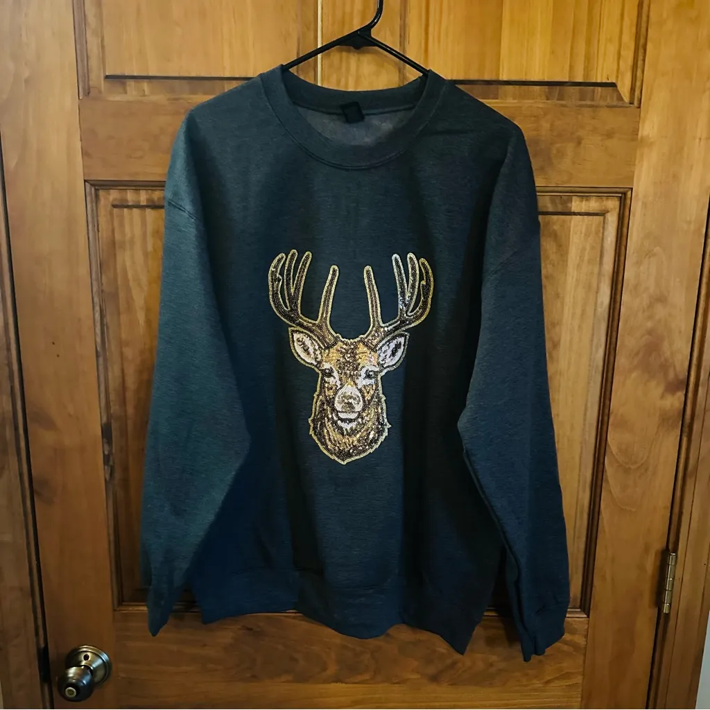 Deer big buck hunting Women's sequin Graphic Sweatshirt Size L - Image 4