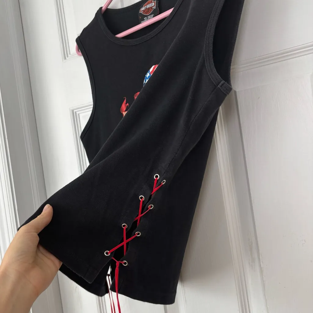 1903 Harley Davidson Forever Black & Red Skull Graphic Tie Side Tank Top Size L - Image 3
