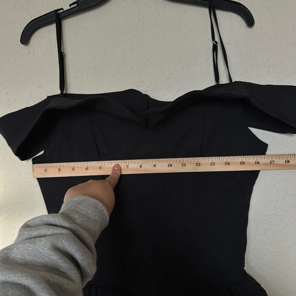 House‎ of CB ‘Elida’ black off shoulder mini dress NWOT size L Tall - Image 6
