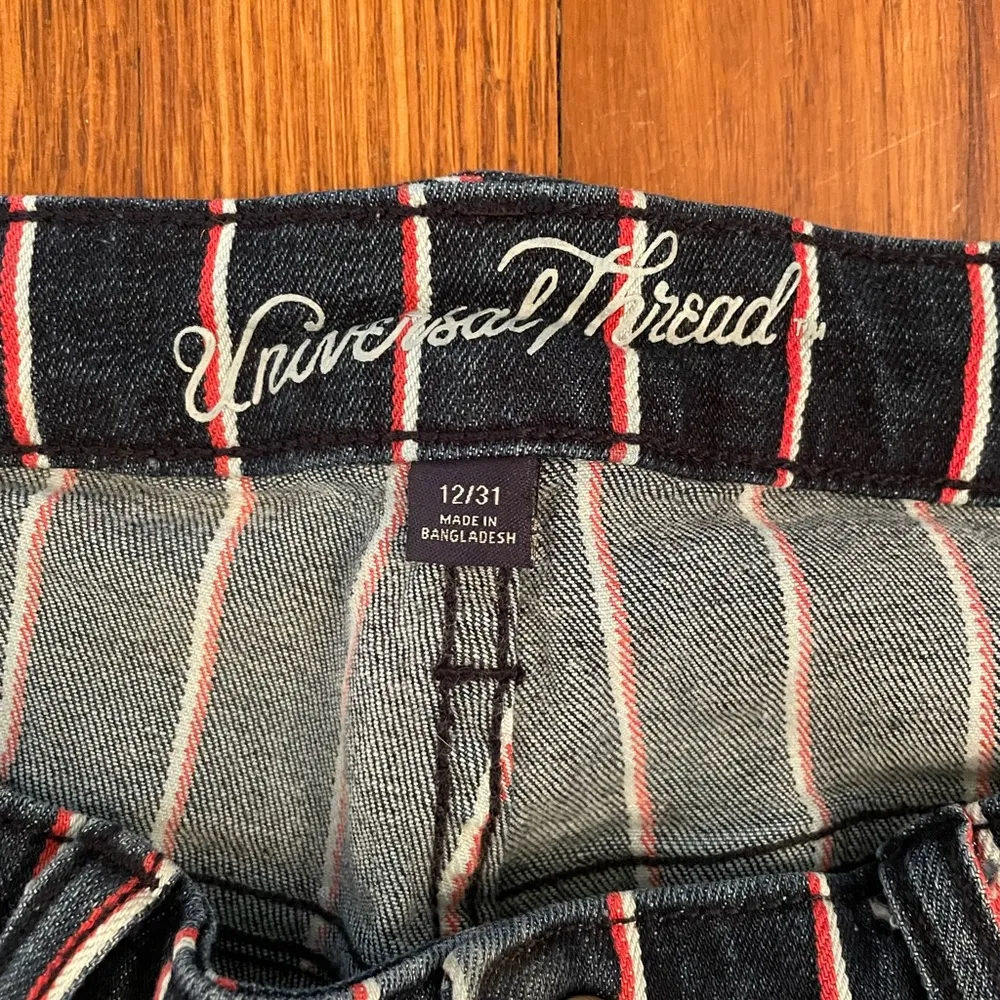 Universal Thread Red & White Pinstriped Shorts - Size 12 - Image 2