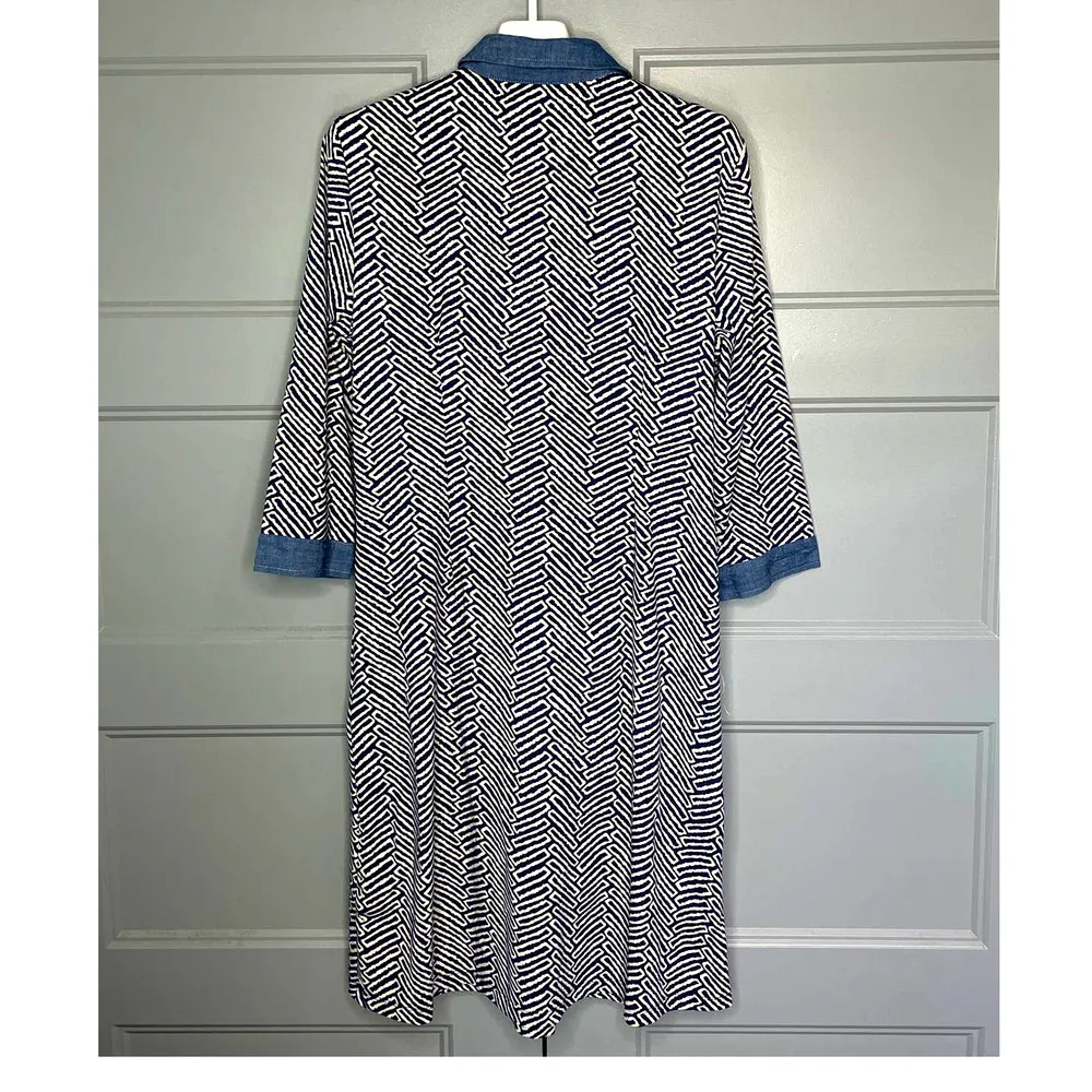 J McLaughlin Blue White Geometric Print Shift Dress Chambray Trim Size Large - Image 6