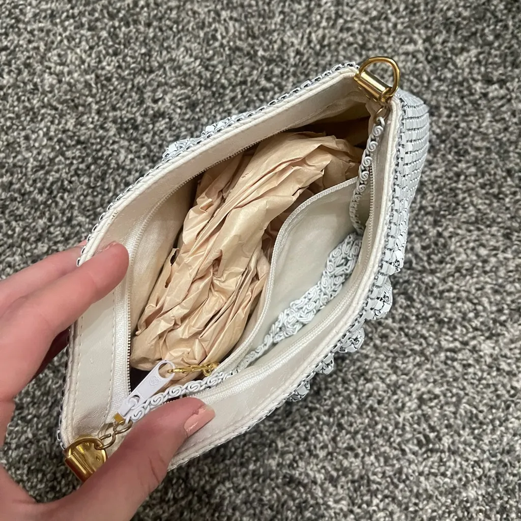 New Vintage White Metal Mesh Shoulder Crossbody Bag Purse - Image 2
