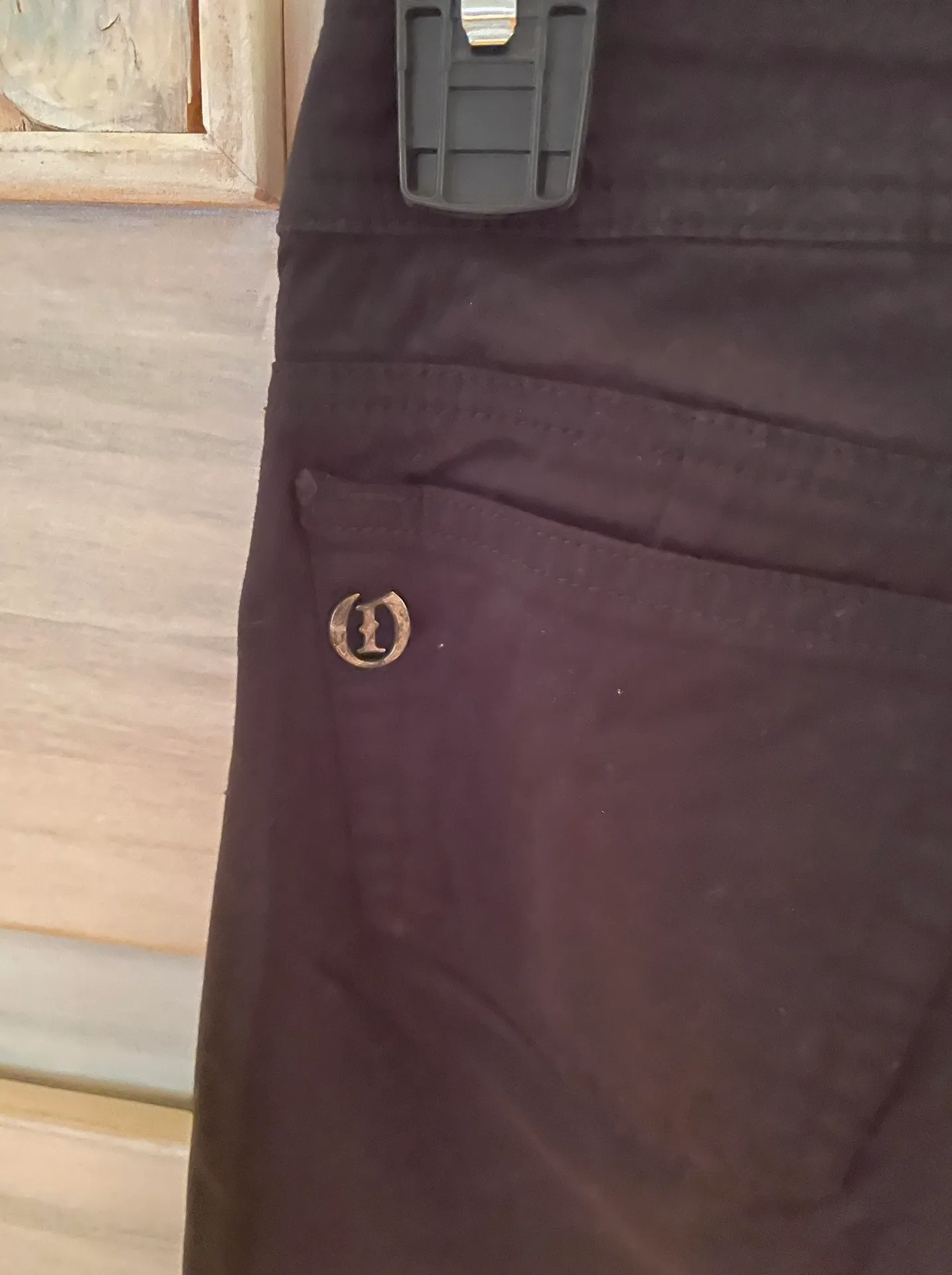 Ossira Black Jeans - Image 4