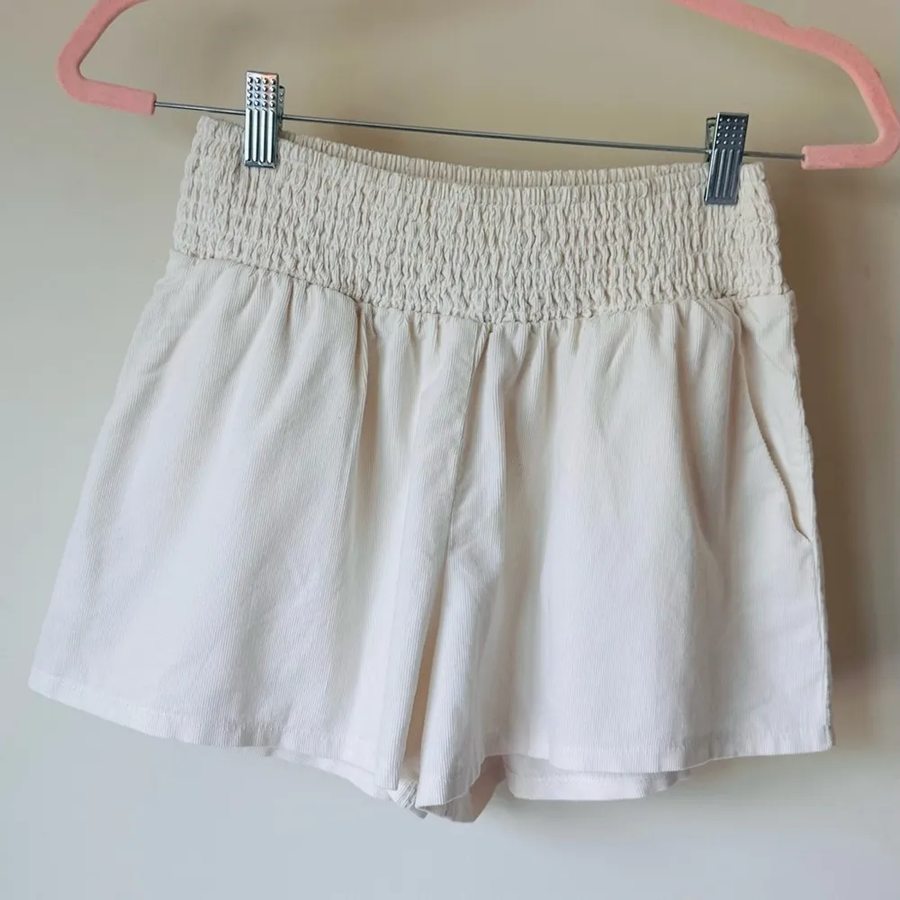 Wild Fable High-Waisted Shorts (Size XS) - Image 4