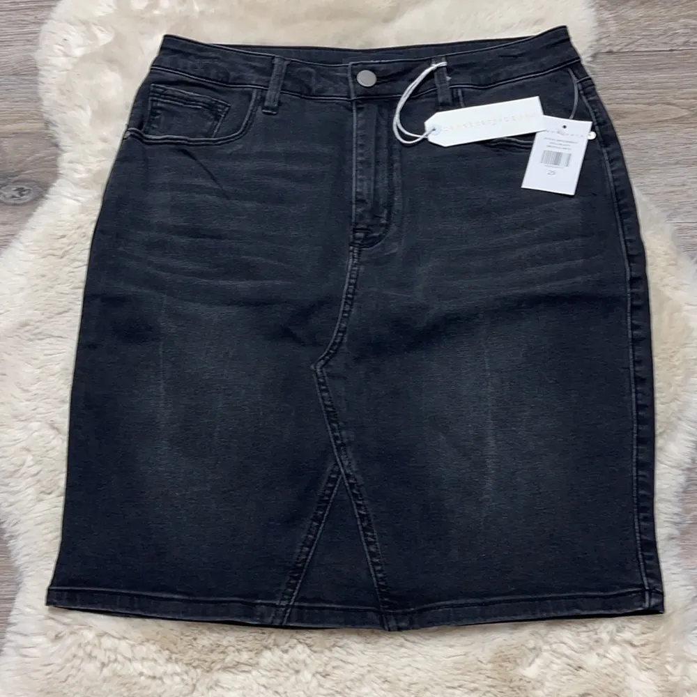 Sanctuary Denim Black Skirt Size 29 (8) - Image 4
