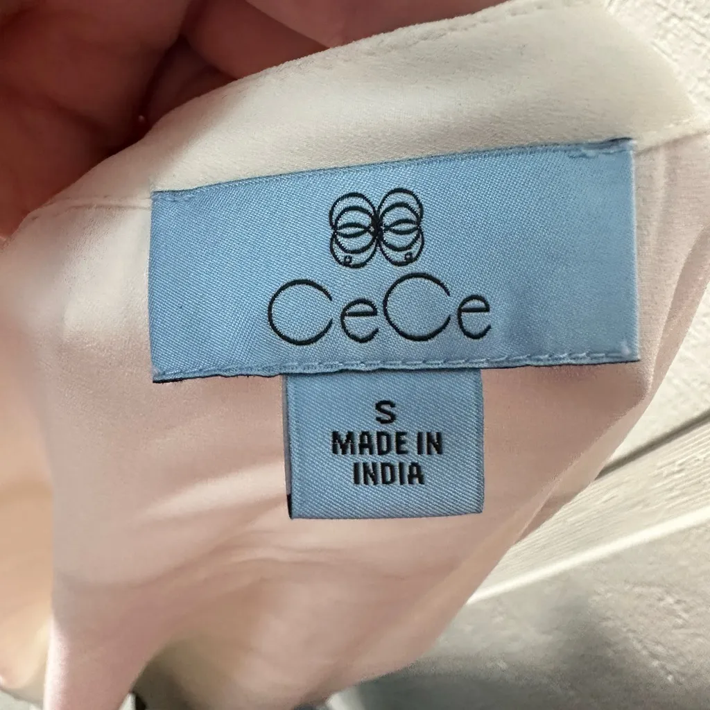 CeCe White and Black Top Size Small NWT - Image 9