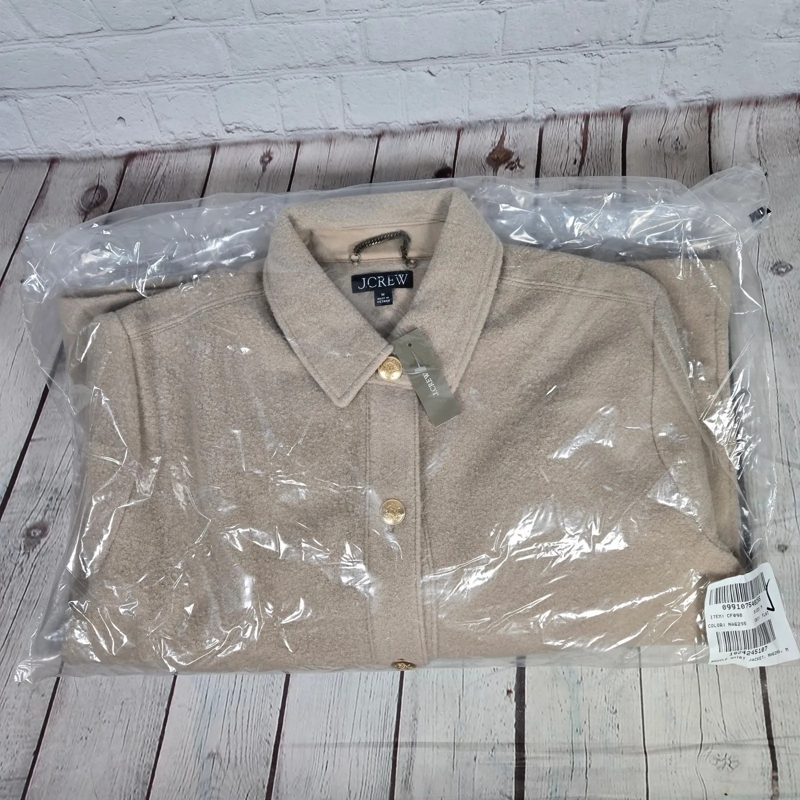 J. Crew Boucle shirt-jacket in Sandstone‎ M NWT CF098 - Image 10