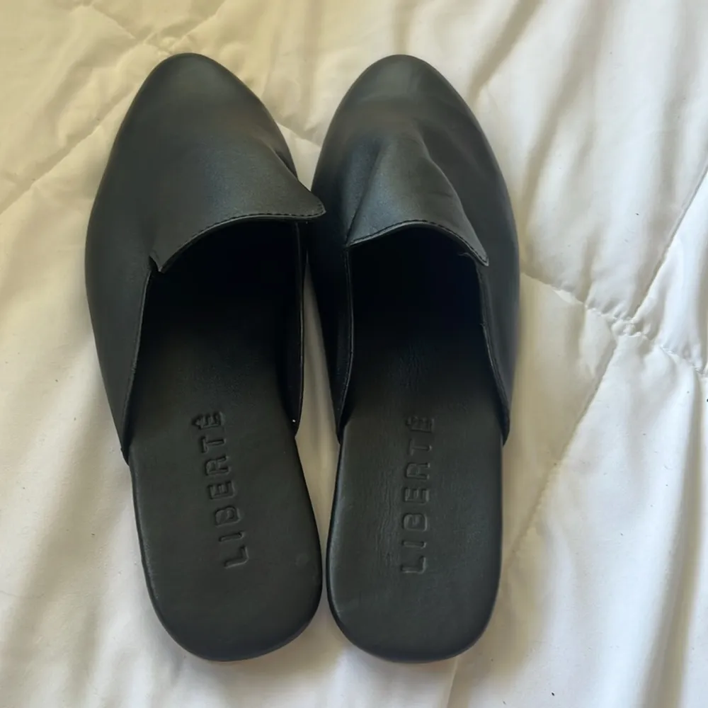 New Liberte Leather black the Modern Mule. Size 8 - Image 8