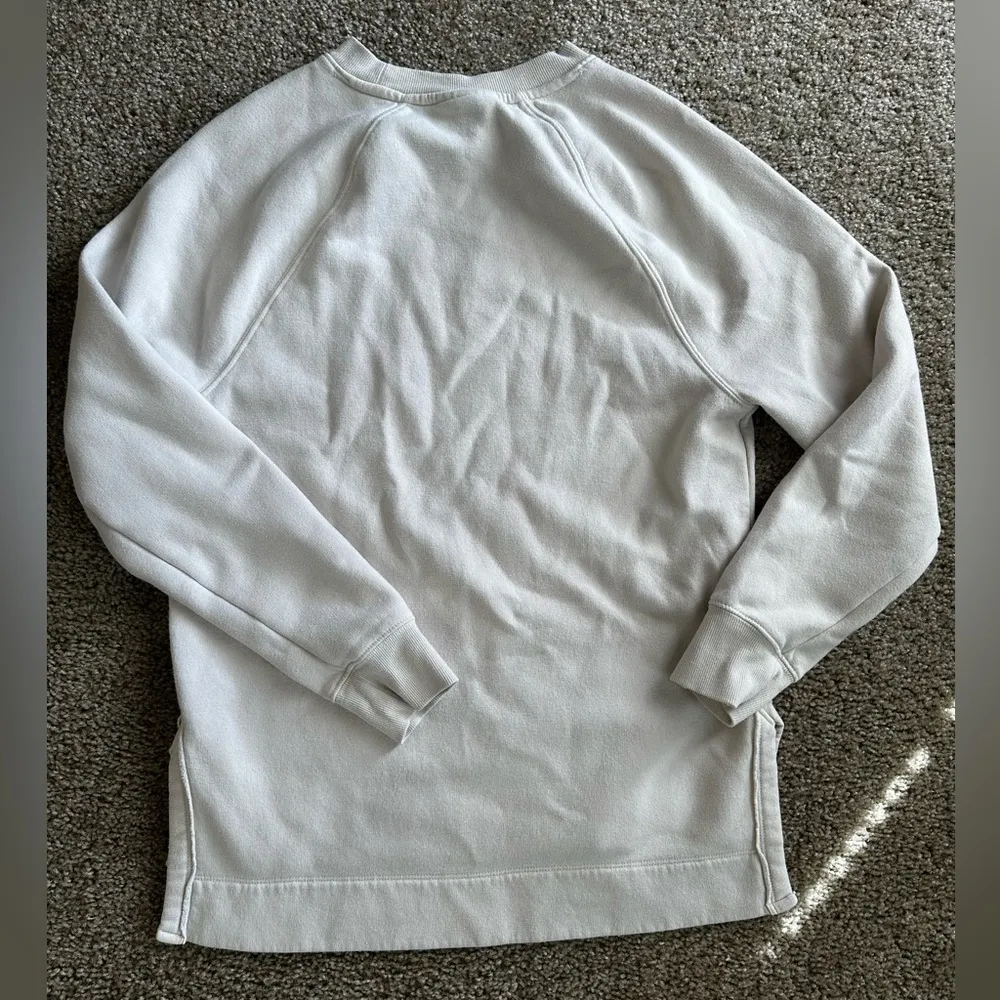 Universal Thread High Low Cream Split Hem Crewneck Sweatshirt - Image 5